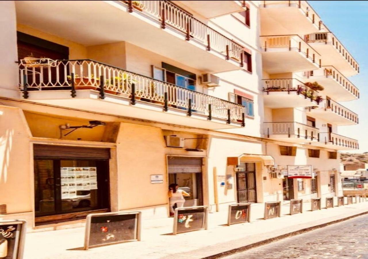The Stone Garden Apartment Noto Exterior foto